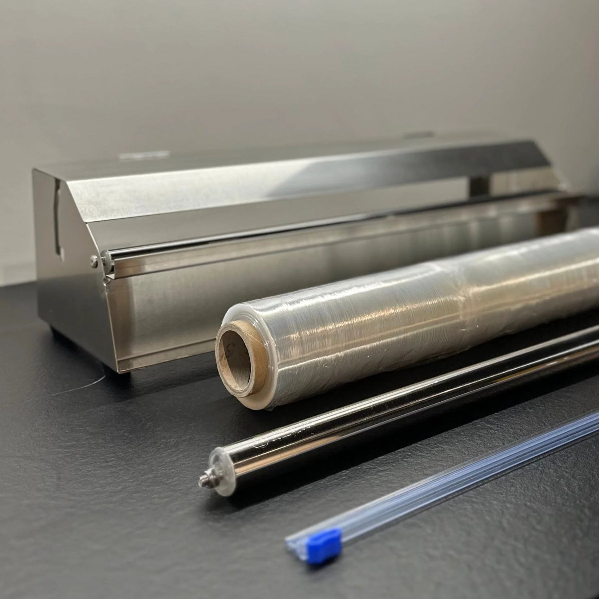 Derouleur professionnel inox Biowels – universel 30 cm à 45 cm - Biowels® Suisse